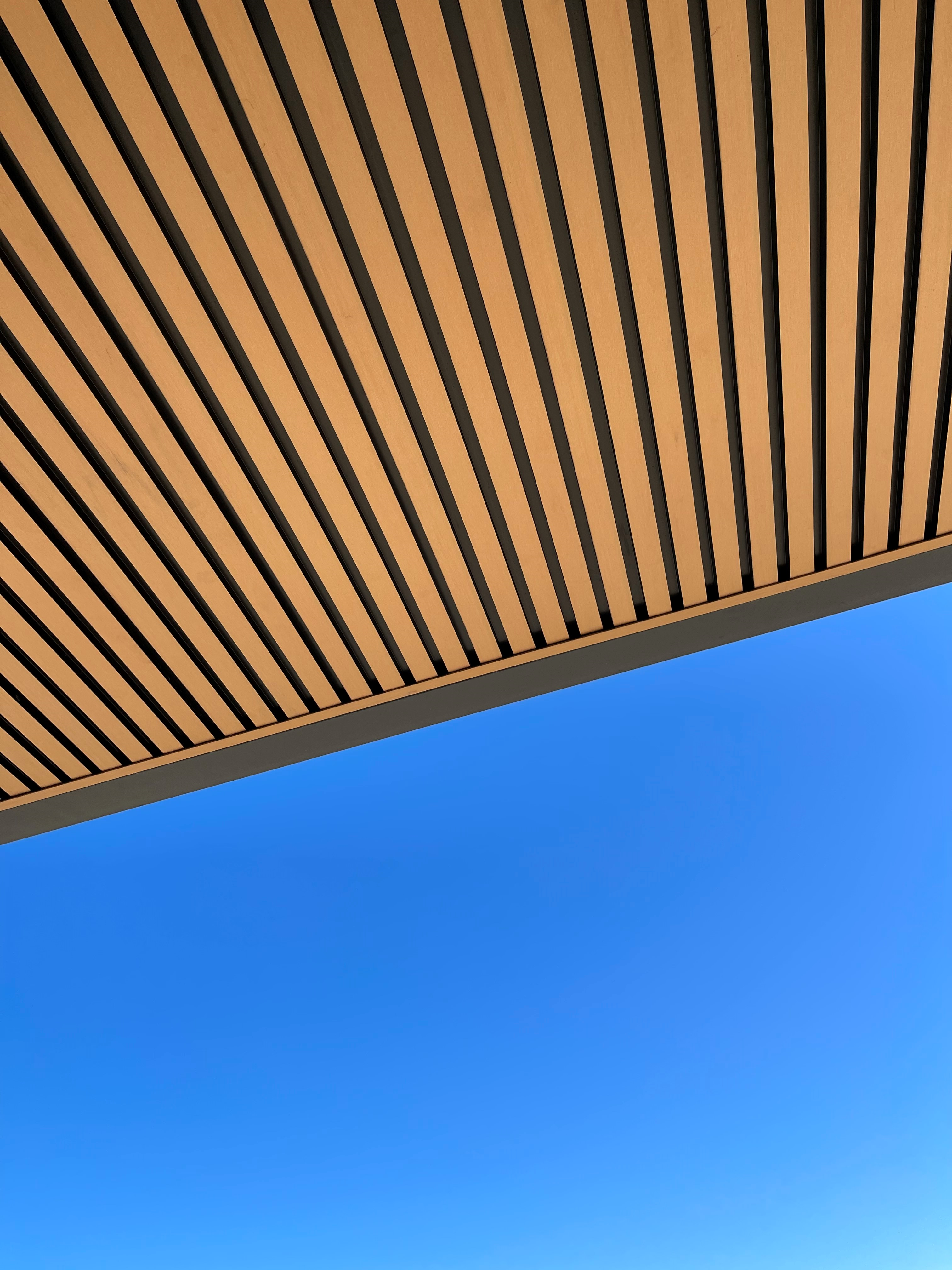 SUPERSEDED PACKAGING Ceiling Lining - Ridged, Soft Brown (4 pack) 4.8m ...